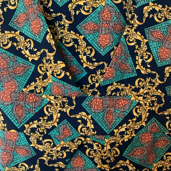 Short, cap-sleeved, abstract /bohemian/ vintage pattern dress - Picture 2 of 6